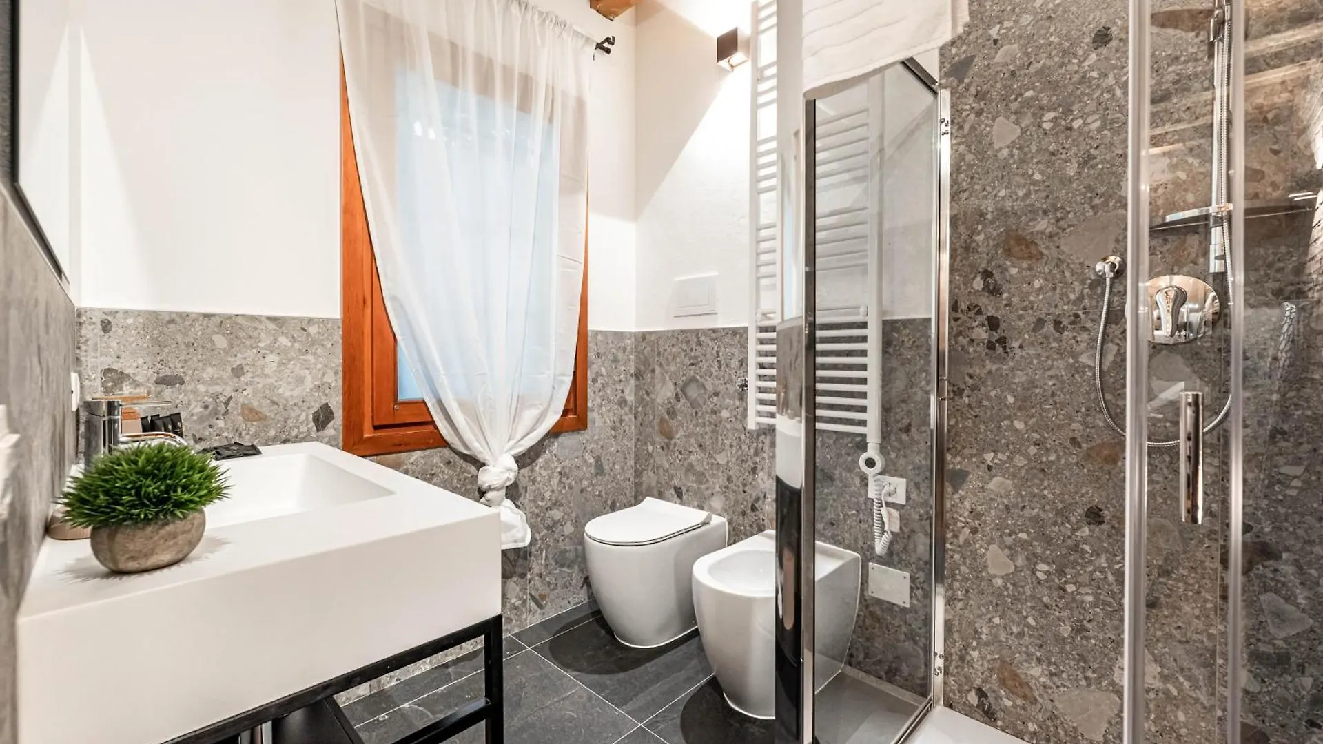 Italstay - Rogati Brick Apartment - Ingresso Privato Padua